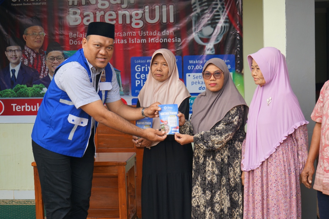 Lazis UNISIA Launching Program Bantuan Pangan bagi Masyarakat Playen, Gunungkidul
