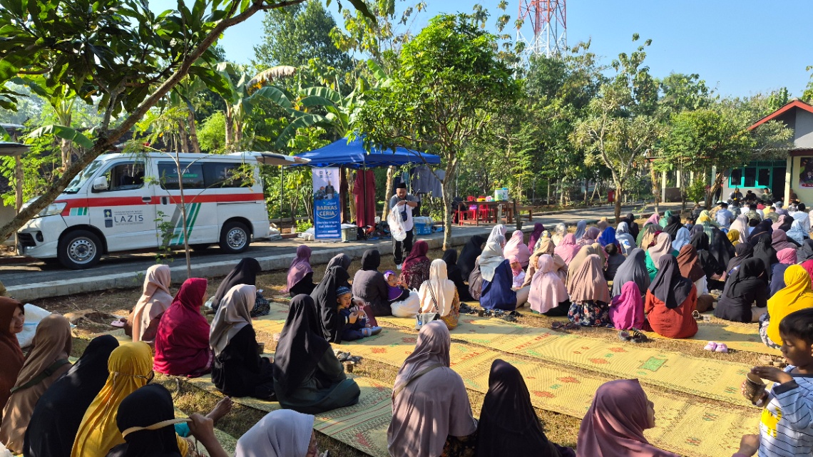 Lazis Unisia Gelar Ngaji Bareng UII, Ajak Jamaah Meneladani Akhlak Mulia dalam Kehidupan